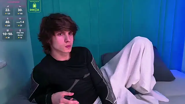 HoogWilder online show from 03/26/26, 08:18