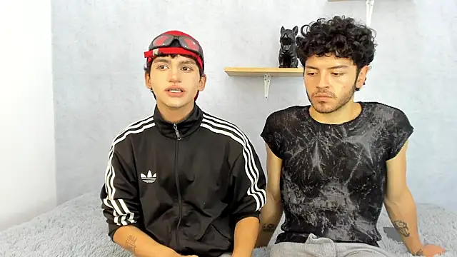 Snapshot of Eliotkinky chatting on 02/28/26, 03:33 Eliotkinky online show from 02/28/26, 03:33