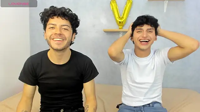 Snapshot of Eliotkinky chatting on 02/25/26, 03:01 Eliotkinky online show from 02/25/26, 03:01