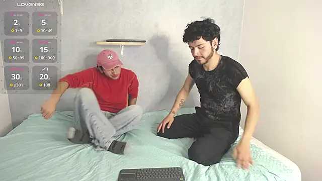 Snapshot of Eliotkinky chatting on 02/09/26, 02:48 Eliotkinky online show from 02/09/26, 02:48