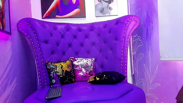 Snapshot of thanier_18 chatting on 02/04/26, 08:37 thanier 18 online show from 02/04/26, 08:37