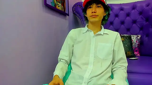 Snapshot of thanier_18 chatting on 02/06/26, 07:21 thanier 18 online show from 02/06/26, 07:21