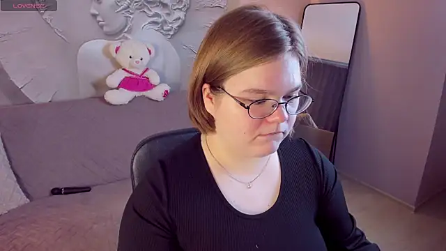 MaryFloree online show from 02/11/26, 03:28