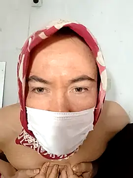 Snapshot of turbanlim07 chatting on 02/10/26, 03:00 turbanlim07 online show from 02/10/26, 03:00