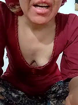 Snapshot of turbanlim07 chatting on 03/18/26, 05:14 turbanlim07 online show from 03/18/26, 05:14