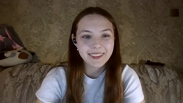 Snapshot of YuniNeko chatting on 02/16/26, 05:11 YuniNeko online show from 02/16/26, 05:11