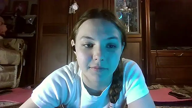 Snapshot of YuniNeko chatting on 02/21/26, 07:16 YuniNeko online show from 02/21/26, 07:16