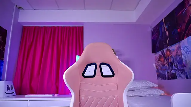 Snapshot of MistyReeds chatting on 02/13/26, 05:40 MistyReeds online show from 02/13/26, 05:40