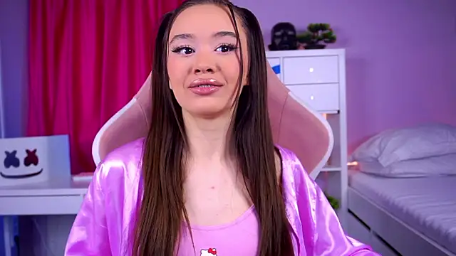 Snapshot of MistyReeds chatting on 02/15/26, 06:03 MistyReeds online show from 02/15/26, 06:03