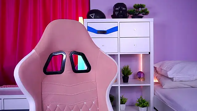 Snapshot of MistyReeds chatting on 02/19/26, 05:59 MistyReeds online show from 02/19/26, 05:59