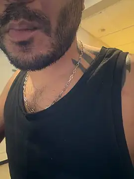 Snapshot of DaggerTie chatting on 02/06/26, 02:24 DaggerTie online show from 02/06/26, 02:24