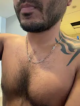 Snapshot of DaggerTie chatting on 03/03/26, 05:31 DaggerTie online show from 03/03/26, 05:31