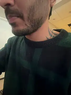 Snapshot of DaggerTie chatting on 02/24/26, 03:13 DaggerTie online show from 02/24/26, 03:13