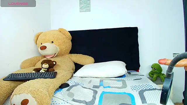 zeire  online show from 03/23/26, 10:31