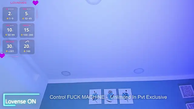 Valentina Rujano online show from 07/12/26, 03:29