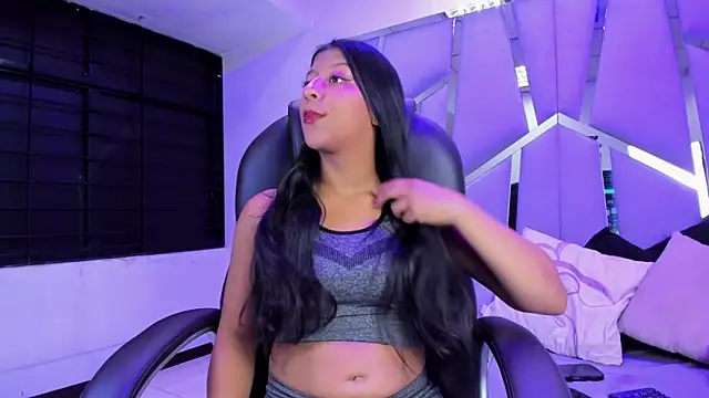 Vaneline2 online show from 03/21/26, 08:35