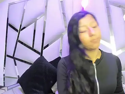 Vaneline2 online show from 02/20/26, 09:17