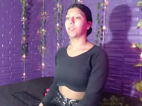 Vaneline2 online show from 04/21/26, 03:29