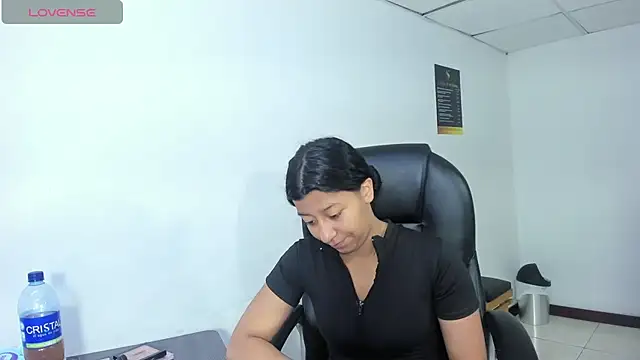 Vaneline2 online show from 02/13/26, 05:46