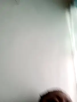 Snapshot of perrit17 chatting on 02/04/26, 11:33 perrit17 online show from 02/04/26, 11:33