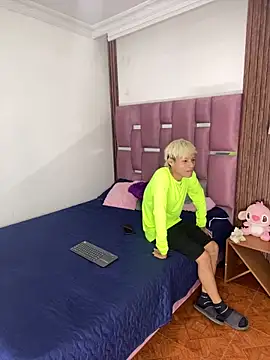 MaxyRyan online show from 03/12/26, 12:09