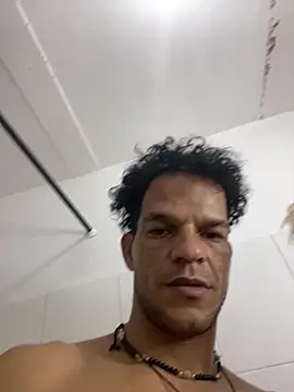 MaxyRyan online show from 02/25/26, 05:29