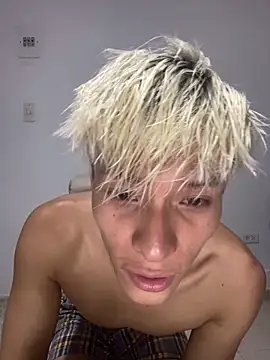 MaxyRyan online show from 03/14/26, 05:57