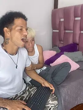 MaxyRyan online show from 02/21/26, 12:51