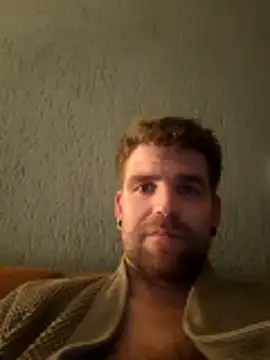 Snapshot of Bashard chatting on 03/04/26, 09:22 Bashard online show from 03/04/26, 09:22