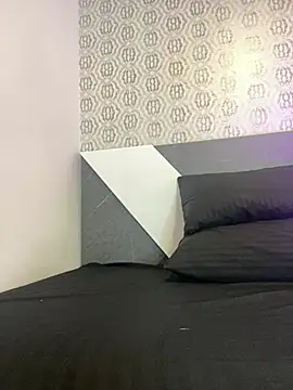 Mia rivers   online show from 03/22/26, 07:48