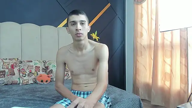 MiaANDrony online show from 02/27/26, 12:38