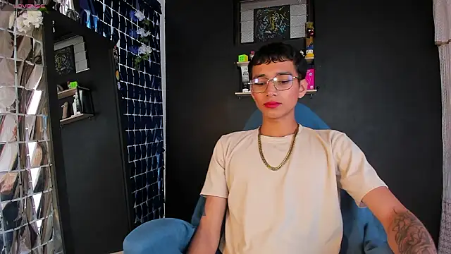  Josh Moon  online show from 03/12/26, 05:17