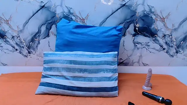 ExoticLenny32 online show from 04/12/26, 05:49