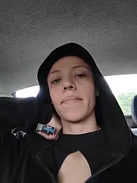 Snapshot of CharlotteKravizz chatting on 02/23/26, 08:20 CharlotteKravizz online show from 02/23/26, 08:20