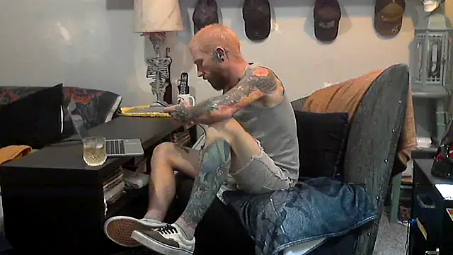 F D R  online show from 03/17/26, 03:31