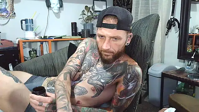 F D R  online show from 05/26/26, 04:05