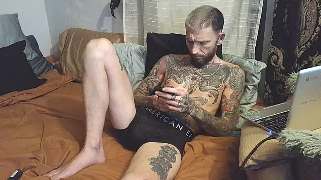 Snapshot of F_D_R_ chatting on 07/10/26, 10:04 F D R online show from 07/10/26, 10:04