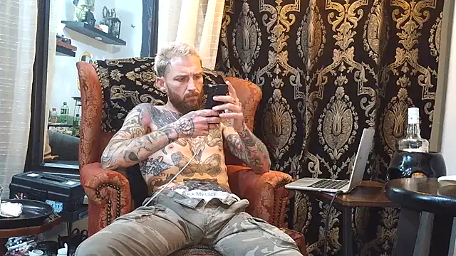 F D R  online show from 04/12/26, 05:44