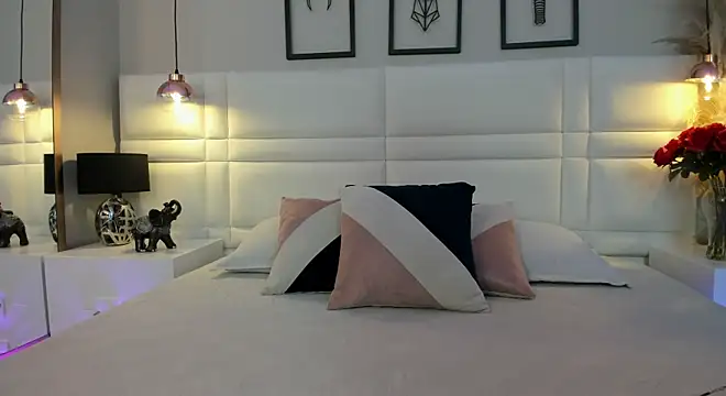 Snapshot of RaquelHyde_ chatting on 06/18/26, 08:14 RaquelHyde online show from 06/18/26, 08:14