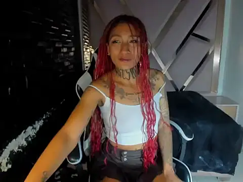 Snapshot of knelaTentationRs chatting on 02/04/26, 08:15 knelaTentationRs online show from 02/04/26, 08:15