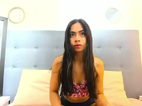 Valery Synn online show from 02/16/26, 12:59