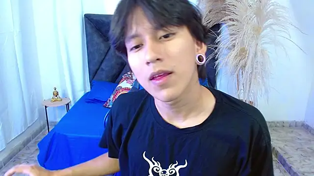 nikoo 18 online show from 03/03/26, 02:13