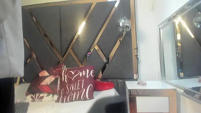 Snapshot of Maggyx chatting on 07/03/26, 01:50 Maggyx online show from 07/03/26, 01:50