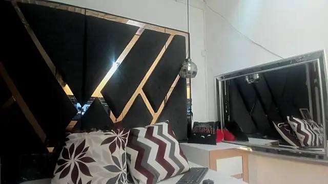 Snapshot of Maggyx chatting on 07/06/26, 01:51 Maggyx online show from 07/06/26, 01:51