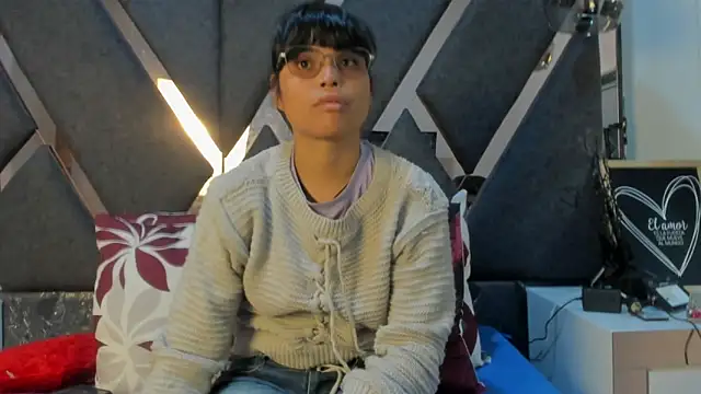 Maggyx online show from 05/09/26, 01:25
