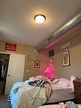 mooviebaby online show from 06/17/26, 12:11