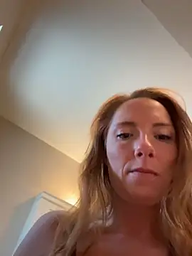 mooviebaby online show from 04/19/26, 03:57