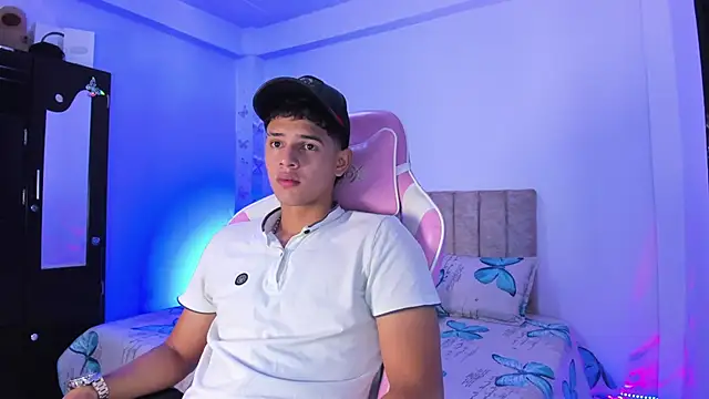 Adrian Prime  online show from 03/29/26, 07:04