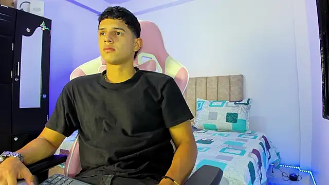 Adrian Prime  online show from 03/04/26, 06:48