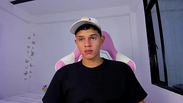 Adrian Prime  online show from 02/12/26, 06:51